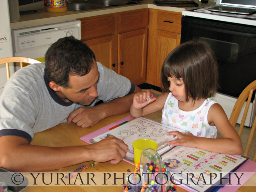 Dad helps Diva w. her math