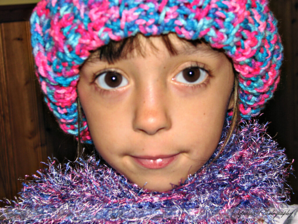 thePinkDiva & her fancy new hat and scarf